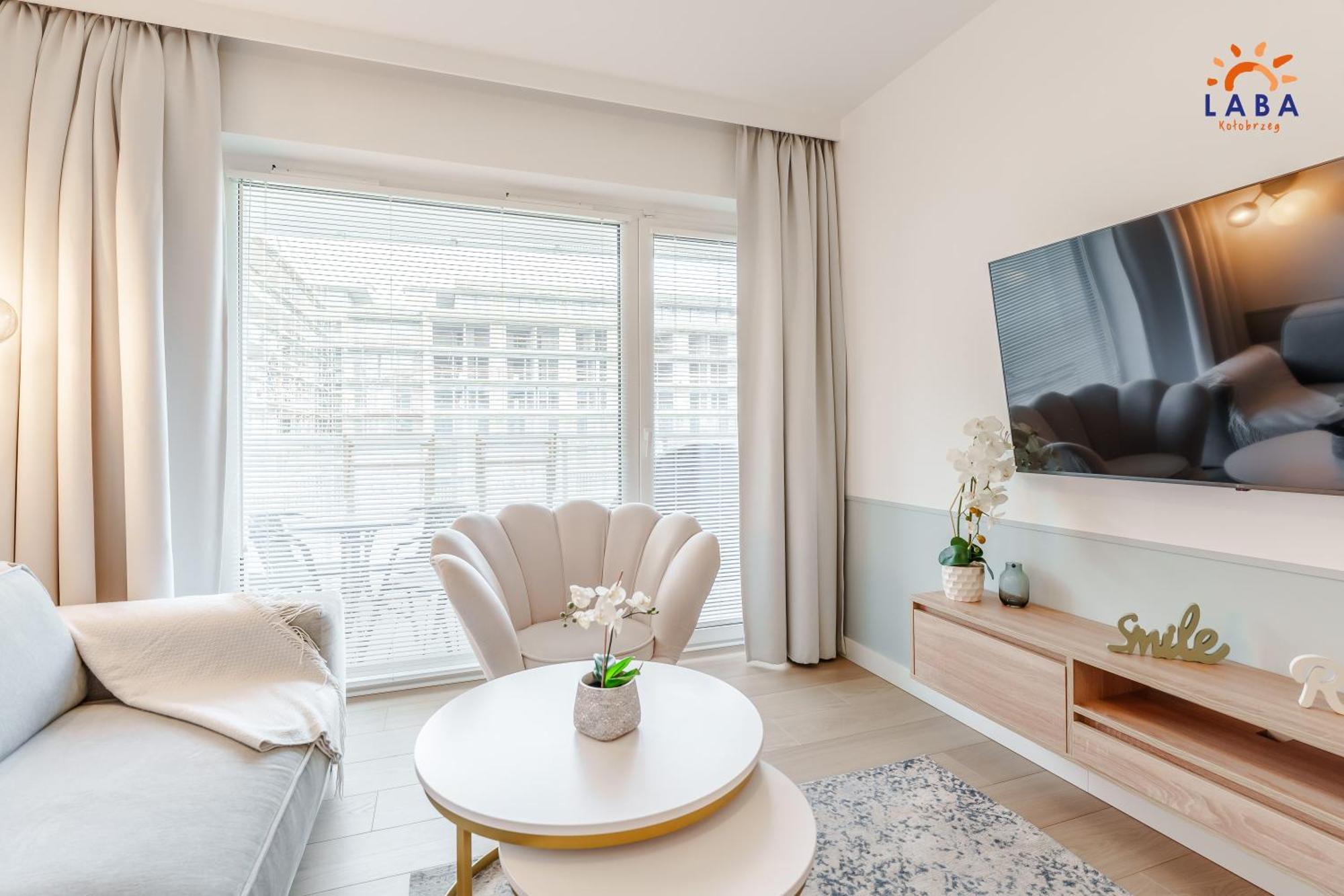 Laba Kolobrzeg Apartamenty Polanki Aqua Parking, Basen W Cenie Εξωτερικό φωτογραφία